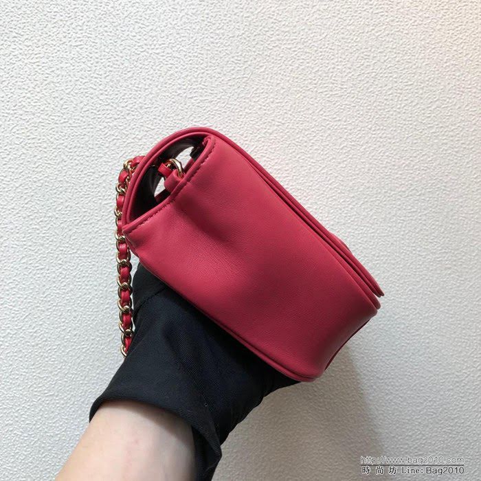 CHANEL香奈兒 独家背景实拍 Chane1 OHANEL 2019最新款口盖包 进口小羊皮 内里搭配牛仔布 可单肩可斜挎  Cco1135